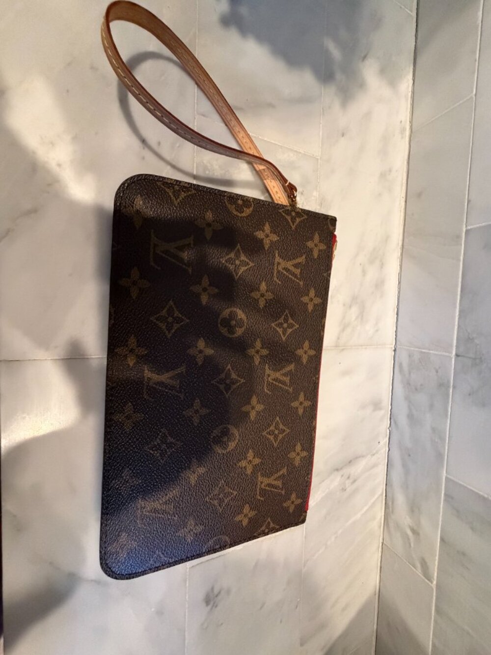 Louis Vuitton Neverfull MM Monogram w/ Cherry Interior | Includes Pochette - Picture 6 of 16